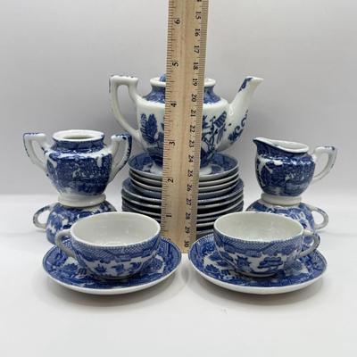 LOT 76K: Vintage Transor Ware Japan Mini Blue & White Tea Set