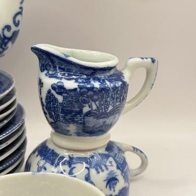 LOT 76K: Vintage Transor Ware Japan Mini Blue & White Tea Set