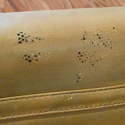 LOT 83K: Vintage Made In Italy Half Moon Crossbody Bag W/Double Sided Inner Pocket Mirror & Mundi Wallet Clutch W/Mirror