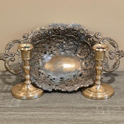 LOT 87K: Vintage Ornate Brass Bowl W/2 Handles & 2 Brass Candlestick Holders