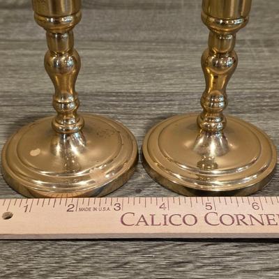 LOT 87K: Vintage Ornate Brass Bowl W/2 Handles & 2 Brass Candlestick Holders