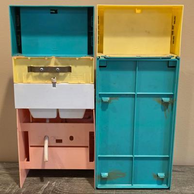 LOT 89K: Vintage 1960's Deluxe Reading Corp. Doll Dream Kitchen, Sink, Fridge, Stove/Oven, Washer, Table, 3 Chairs, 2 Countertop...