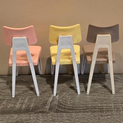 LOT 89K: Vintage 1960's Deluxe Reading Corp. Doll Dream Kitchen, Sink, Fridge, Stove/Oven, Washer, Table, 3 Chairs, 2 Countertop...