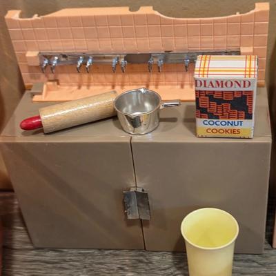 LOT 89K: Vintage 1960's Deluxe Reading Corp. Doll Dream Kitchen, Sink, Fridge, Stove/Oven, Washer, Table, 3 Chairs, 2 Countertop...
