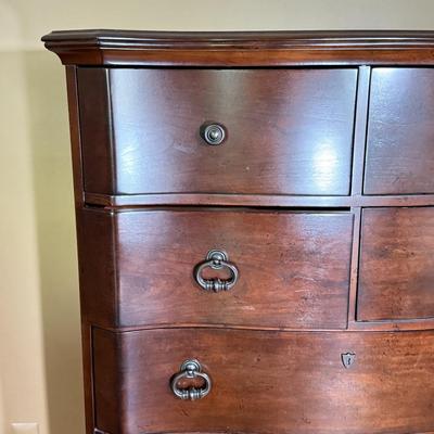 LOT 104L: Pembrook Bedroom Set: Upholstered Sleigh Bed, Bedroom Chest, Dresser w/ Mirror & Nightstand