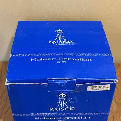 LOT 109D: Limited Edition 4918/7500 Kaiser Porcelain G Bochmann “Mother and Child” Figurine w/ Box