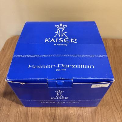 LOT 110D: Kaiser Porcelain G Bochmann “Mother and Child” Figurine w/ Box 398