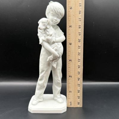 LOT 111D: Kaiser Porcelain Boy and Dog w/ Box 741