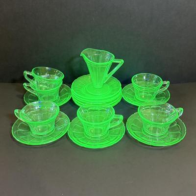 LOT 117W: Vintage Uranium Glass Teacups, Saucers, Dessert Plates & Creamer