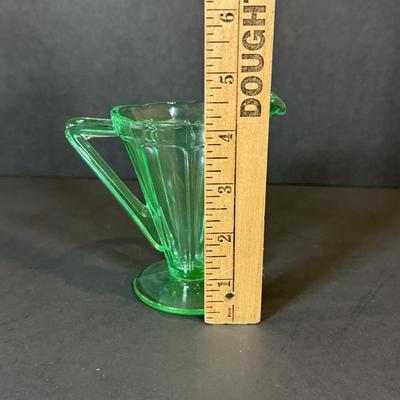 LOT 117W: Vintage Uranium Glass Teacups, Saucers, Dessert Plates & Creamer