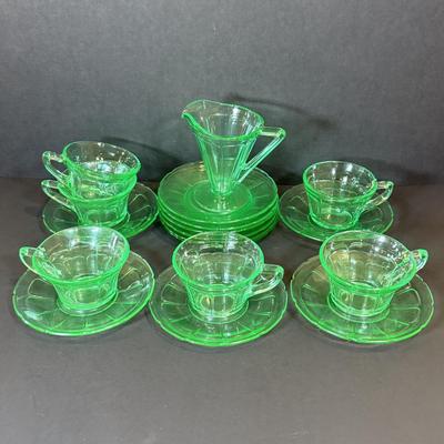 LOT 117W: Vintage Uranium Glass Teacups, Saucers, Dessert Plates & Creamer
