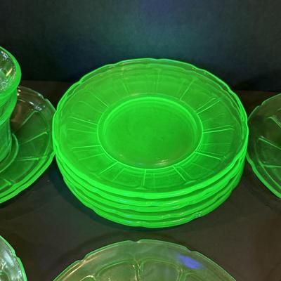 LOT 117W: Vintage Uranium Glass Teacups, Saucers, Dessert Plates & Creamer