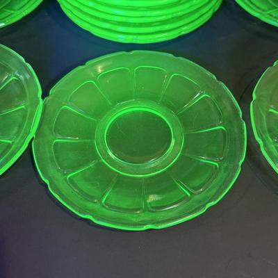 LOT 117W: Vintage Uranium Glass Teacups, Saucers, Dessert Plates & Creamer
