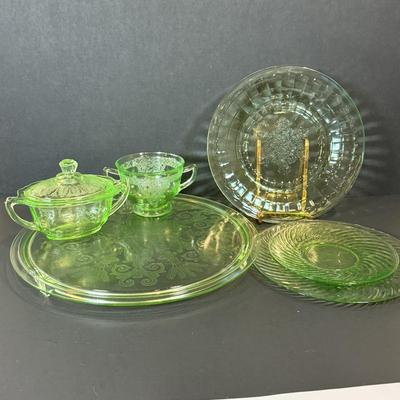 LOT 119W: Vintage Uranium Glass Collection: Sugar Bowls, Plates & Platter