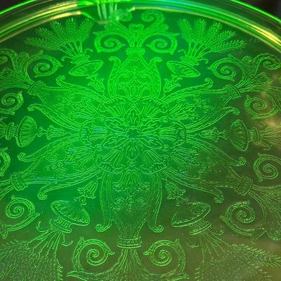 LOT 119W: Vintage Uranium Glass Collection: Sugar Bowls, Plates & Platter