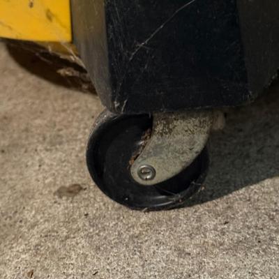 LOT 121G: Shop Vac Super Performance Wet/Dry Vac Model 7000D