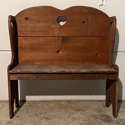 LOT 123G: Vintage Hand Made Wooden Heart Bench