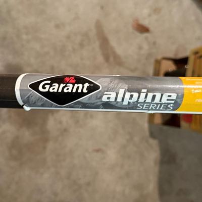 LOT 125G: Collection Of Snow Shovels