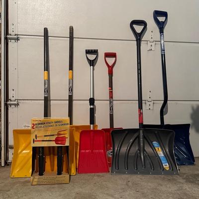 LOT 125G: Collection Of Snow Shovels