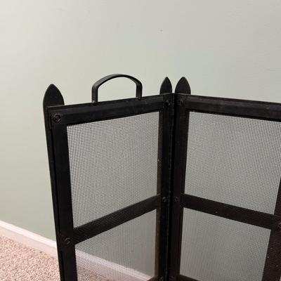 LOT 130B: Vintage Brass Duck Face Fireplace Poker & Screen