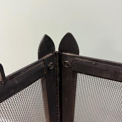 LOT 130B: Vintage Brass Duck Face Fireplace Poker & Screen