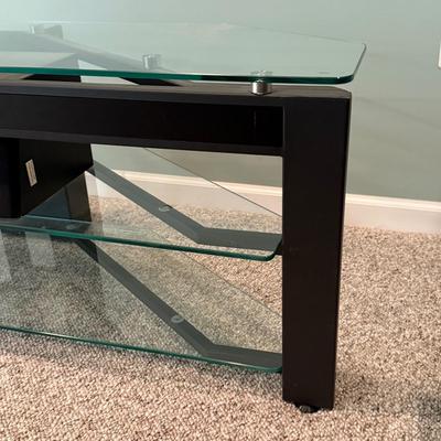 LOT 132B: Glass Top TV Stand w/ Yamaha Speaker System NS-AC200