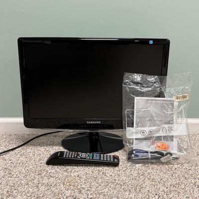 LOT 133B: Samsung LCD TV Monitor Model B2230HD