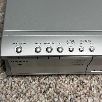LOT 135B: Toshiba RD-XS32SU Recorder