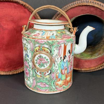 LOT 141W: Antique 19th Century Chinese Familie Teapot w/ Travel Basket
