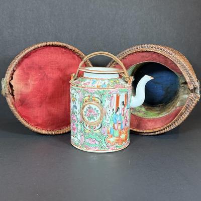 LOT 141W: Antique 19th Century Chinese Familie Teapot w/ Travel Basket