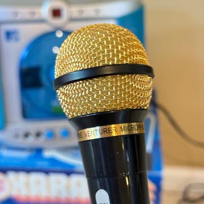 LOT 144W: MTV Karaoke Machine w/ Box, 2 Microphones & CDs