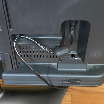 LOT 150U: Sharp Aquos TV LC-37D6U