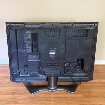 LOT 150U: Sharp Aquos TV LC-37D6U