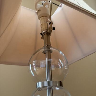 LOT 151L: Wooden Two Tier Side Table w/ Beautiful Lamp