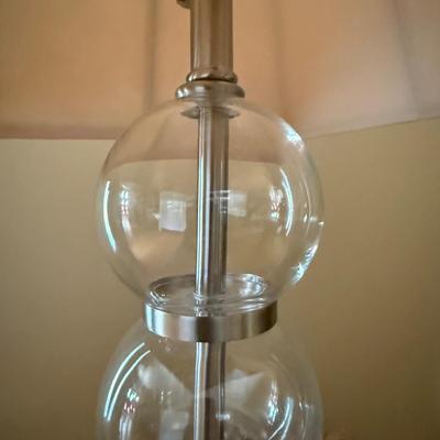 LOT 151L: Wooden Two Tier Side Table w/ Beautiful Lamp