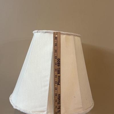 LOT 152L: Vintage Cast Metal Don Juan Table Lamp