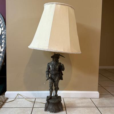 LOT 152L: Vintage Cast Metal Don Juan Table Lamp