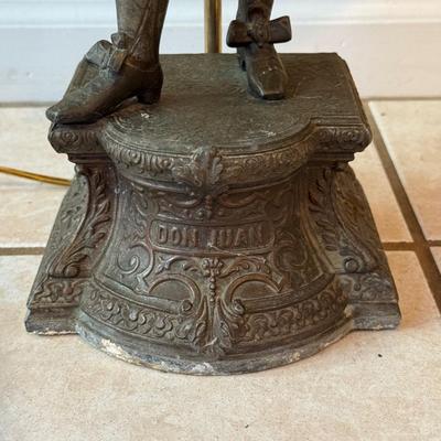 LOT 152L: Vintage Cast Metal Don Juan Table Lamp