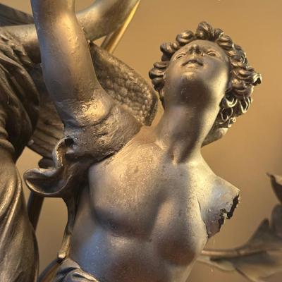 LOT 153L: Beautiful Made in France Table Lamp Signed by Artist