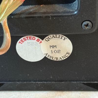 LOT 157L: Mirage MC-2 Home Theater Speaker