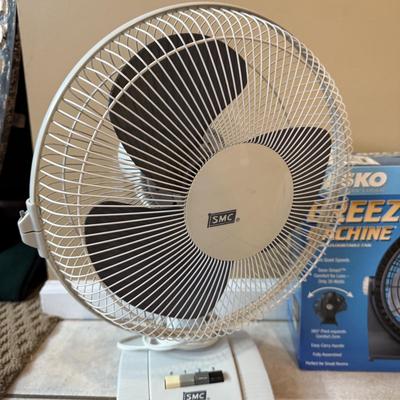 LOT 171W: Lasko Breeze Machine Table Fan & More