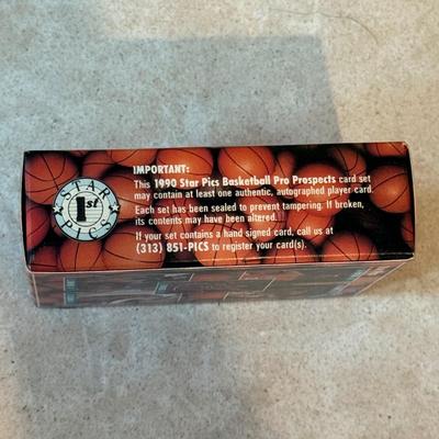 LOT 173K: 10 Sealed Packs Of 1990 Pro Prospects 70 Card Sets