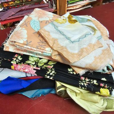 Large Fabric Lot #4 (BF1-JS)