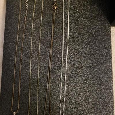 6 DAINTY COSTUME NECKLACES