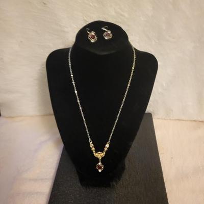 DOWNTON ABBEY NECKLACE AND EARRING SET