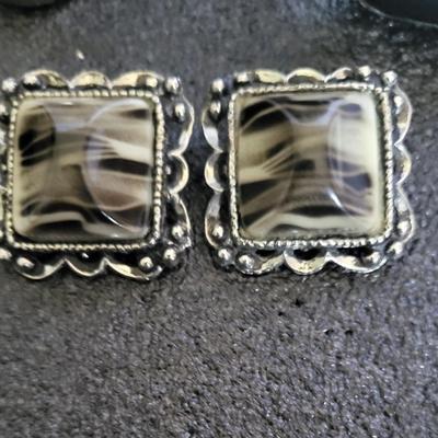 WESTERN GERMANY 4 PIECE LOT RING IS SIZE 6