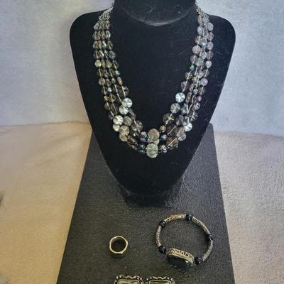WESTERN GERMANY 4 PIECE LOT RING IS SIZE 6