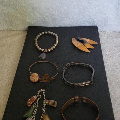EARTHTONE BRACELETS AND BROOCH