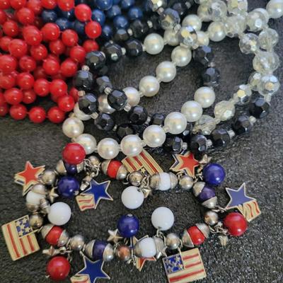 PATRIOTIC LOT OF BEADED NECKLACES AND BRACELET