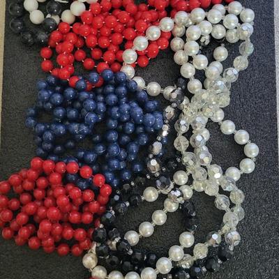 PATRIOTIC LOT OF BEADED NECKLACES AND BRACELET